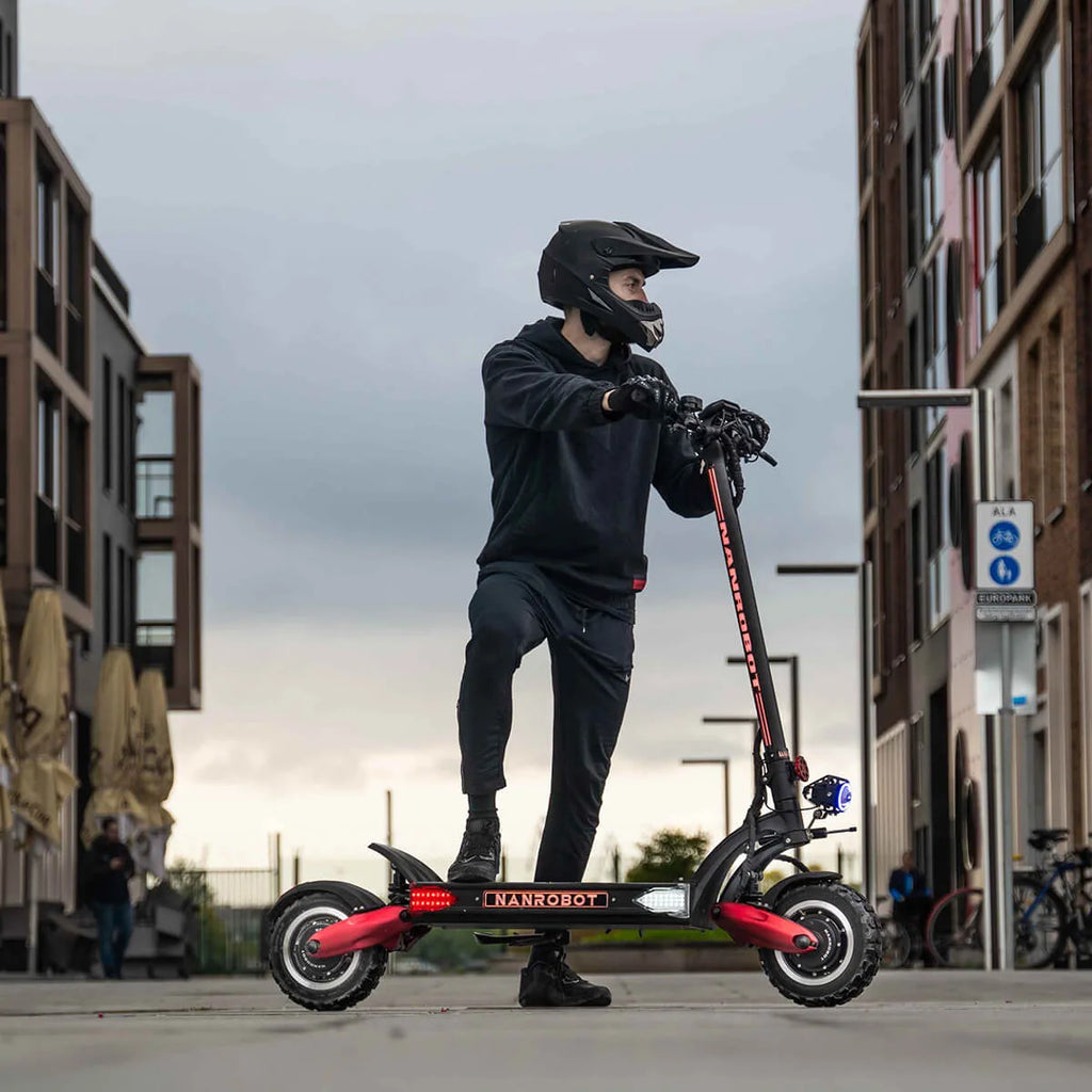 E-scooter LS7+